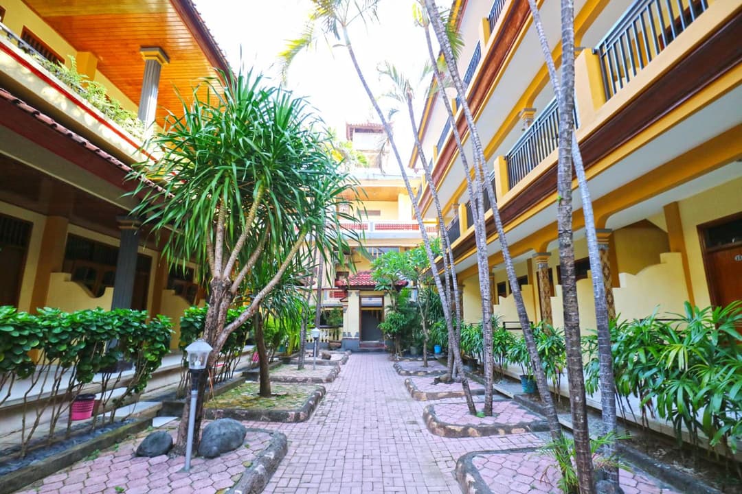 Gora Beach Inn — photo 1 of 74