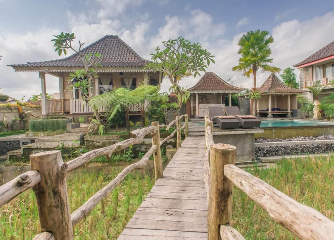 Uma Caming Villas & Gym — photo 1 of 137