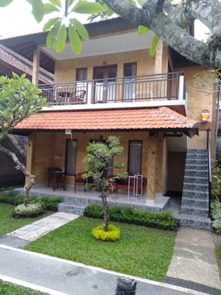 Merthayasa Bungalows
