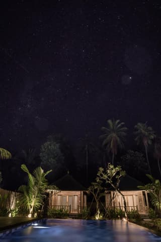 Kayuna Villa