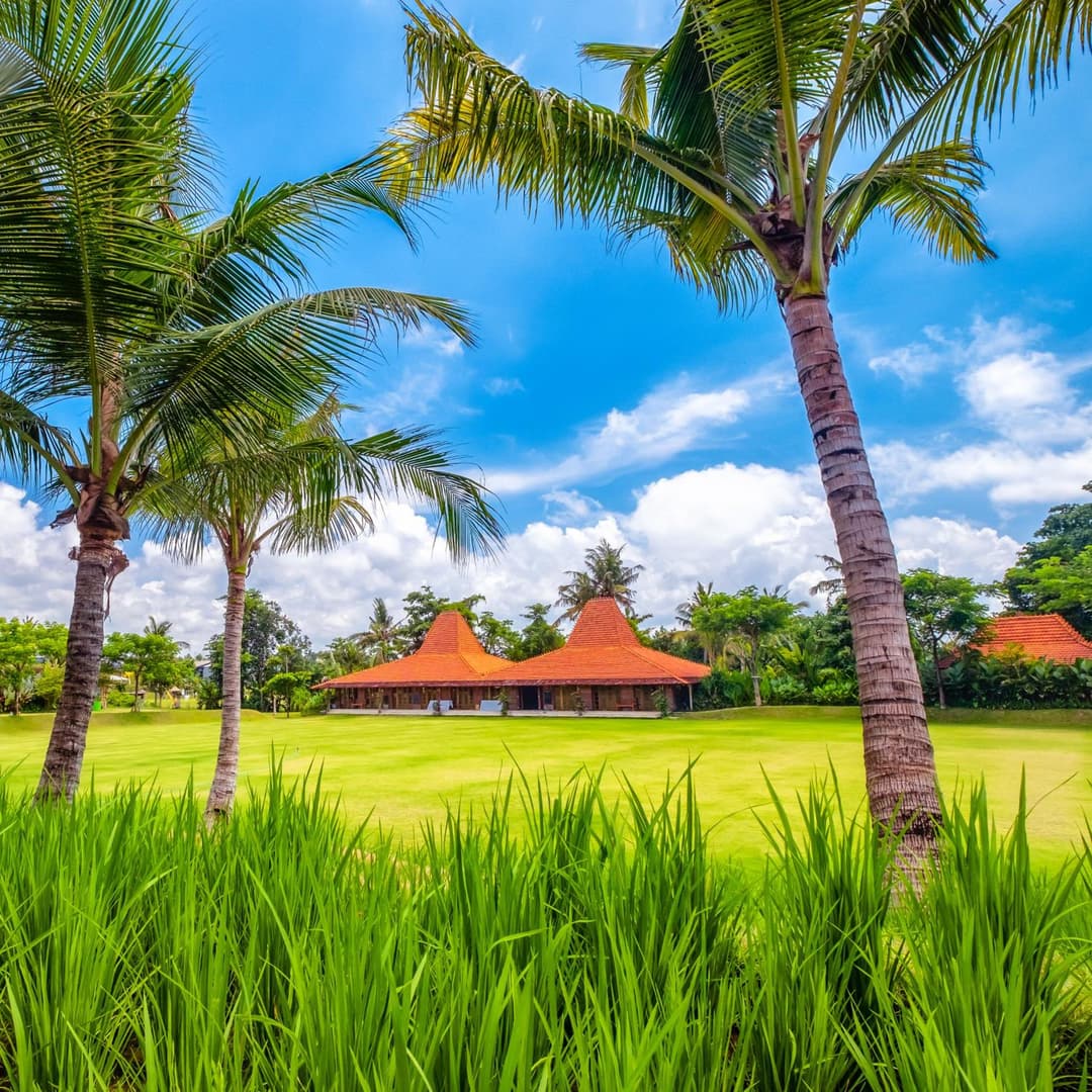 Hotel Komune and Beach Club Bali — photo 1 of 1