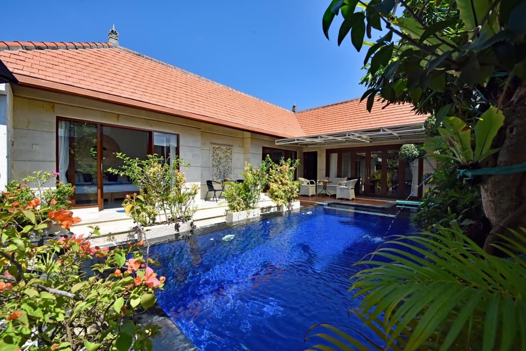 Villa Indah 2 — photo 1 of 18