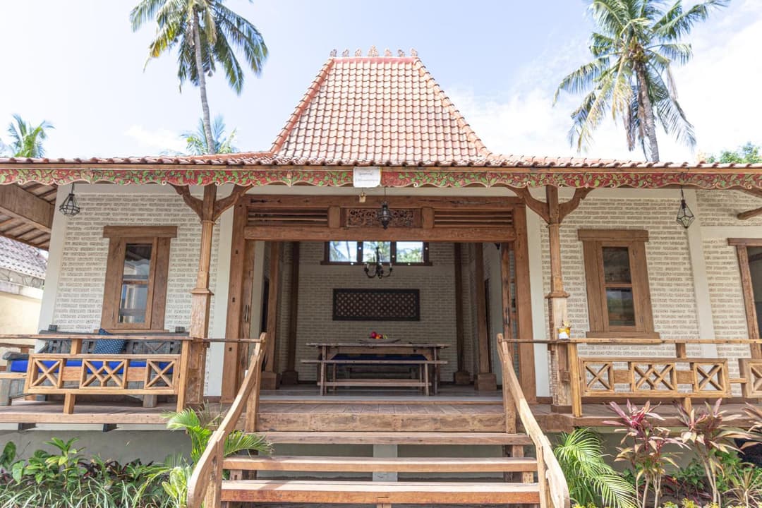 Mango Villa — photo 1 of 1