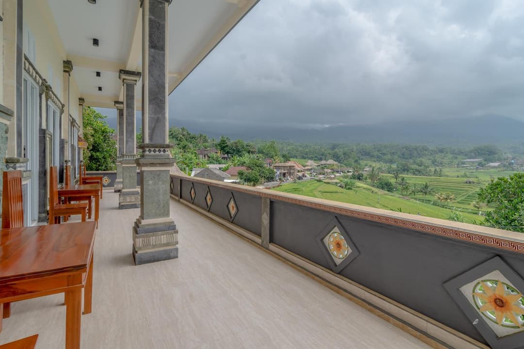 Adhi Jaya Suite — photo 1 of 1
