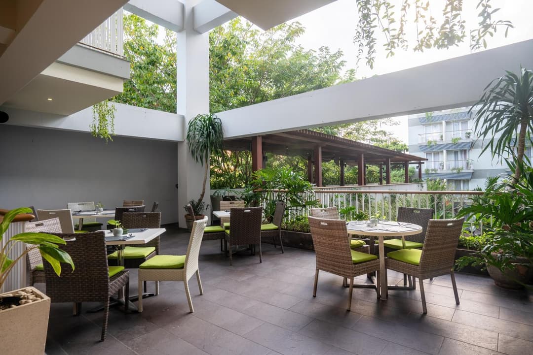 EDEN Hotel Kuta Bali — photo 1 of 72
