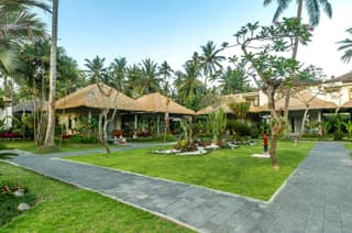 Nirwana Beach & Resort