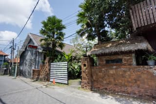Vande Guest House