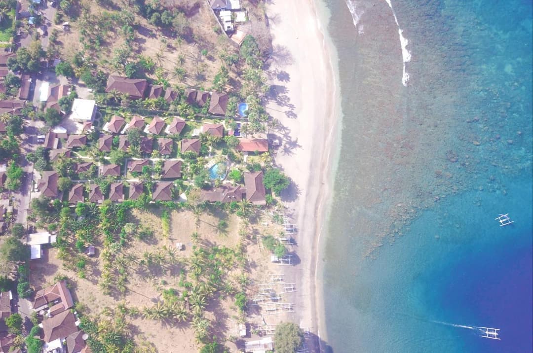 Bali Bhuana Beach Cottages — photo 1 of 48