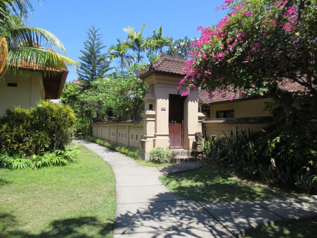 Besakih Beach Hotel — photo 1 of 59