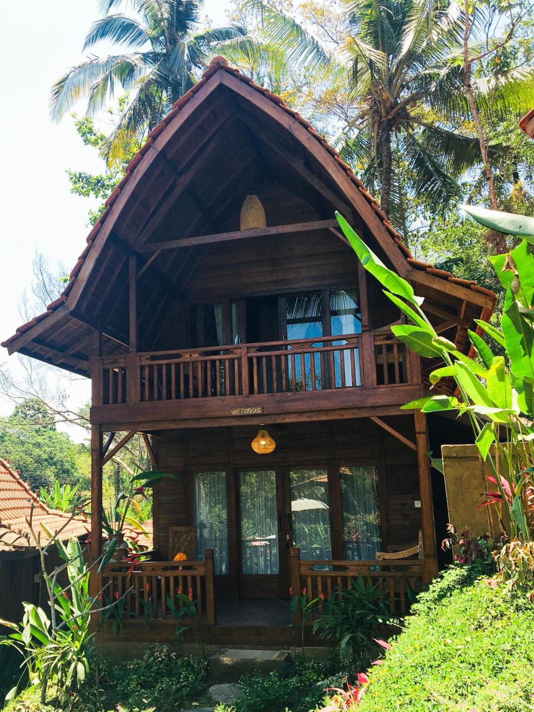The Jungle Villa Family — photo 1 of 94
