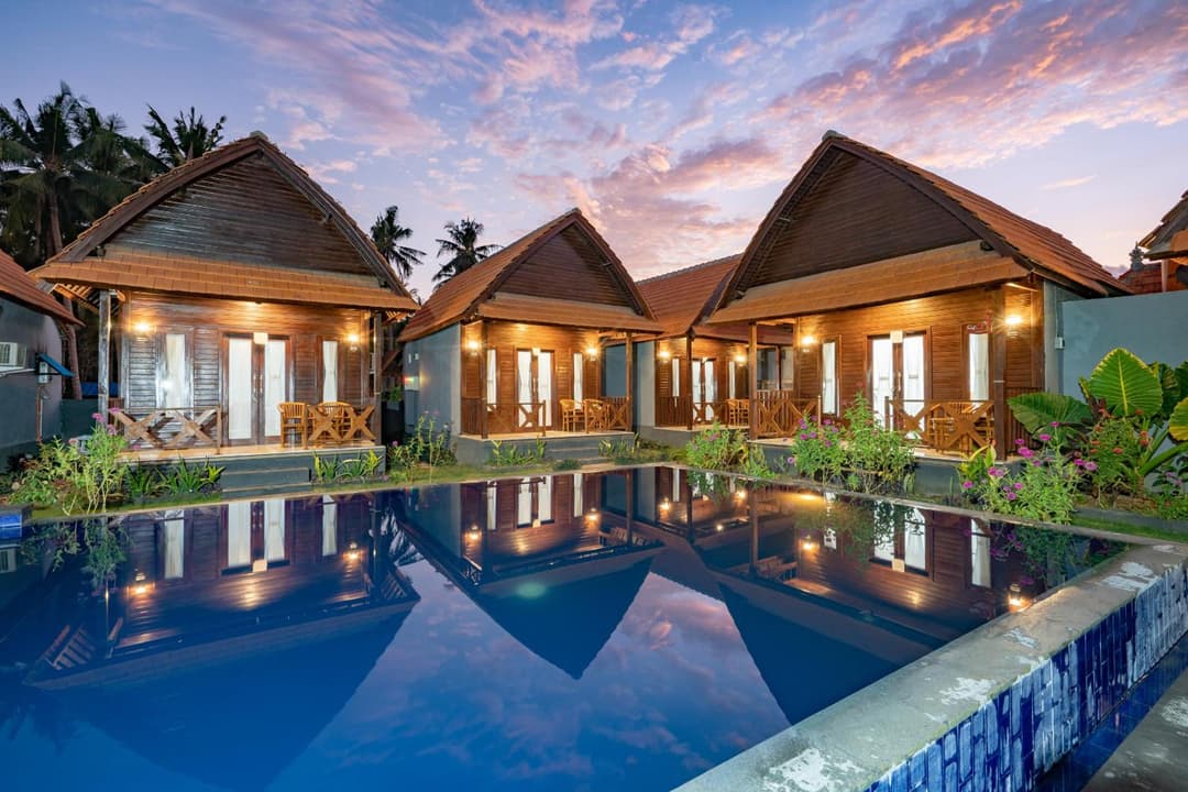 Arjuna Bungalow — photo 1 of 44