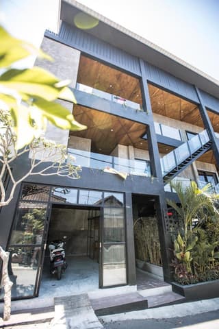 Escotel Krisnantara Canggu