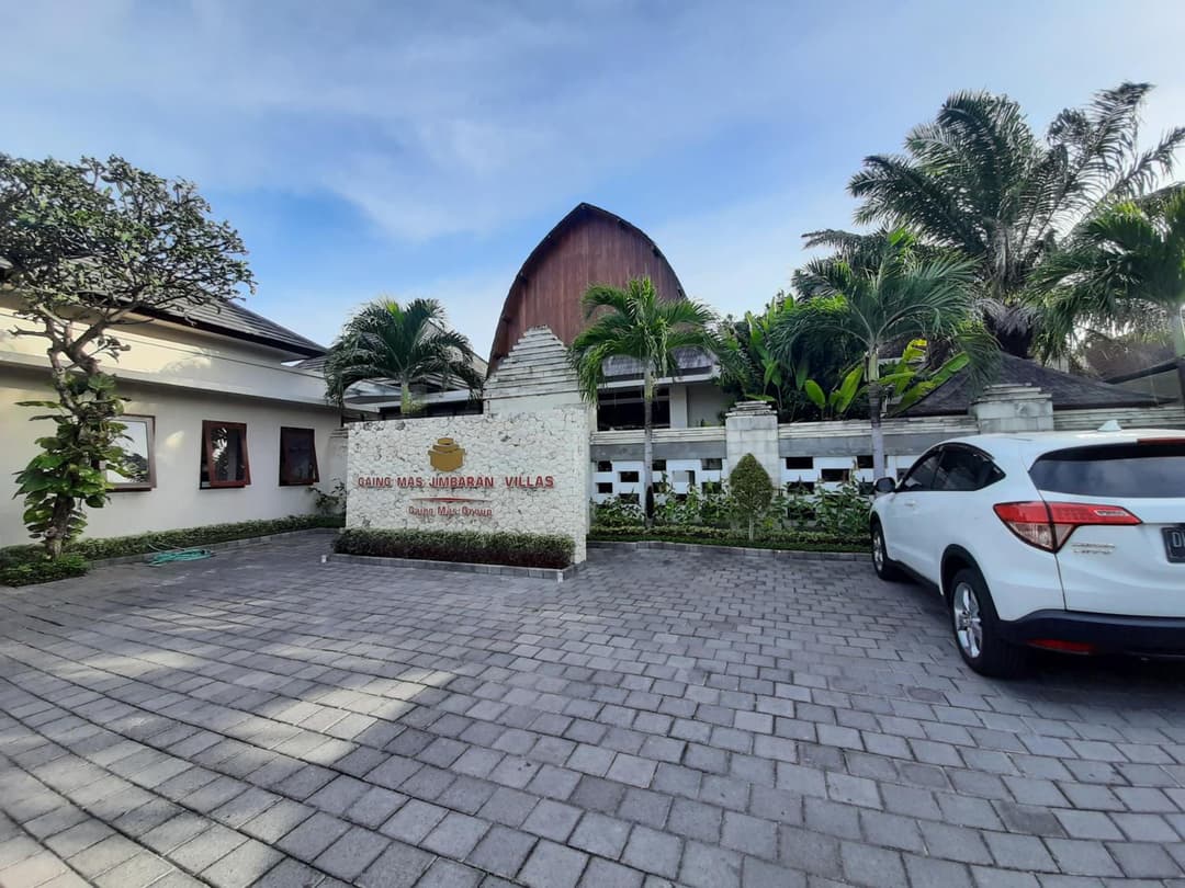 Gaing Mas Jimbaran Villas by Gaing Mas Group — photo 1 of 86