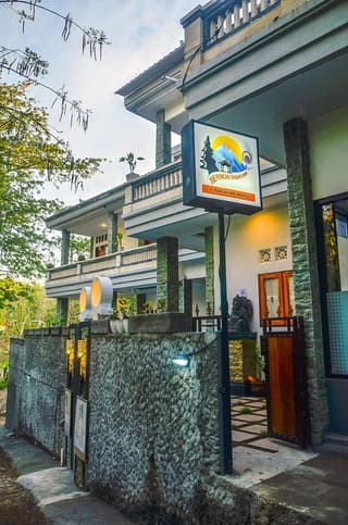 The Puncak Santhi Inn