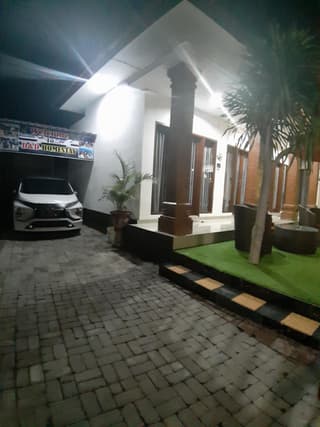D&D homestay