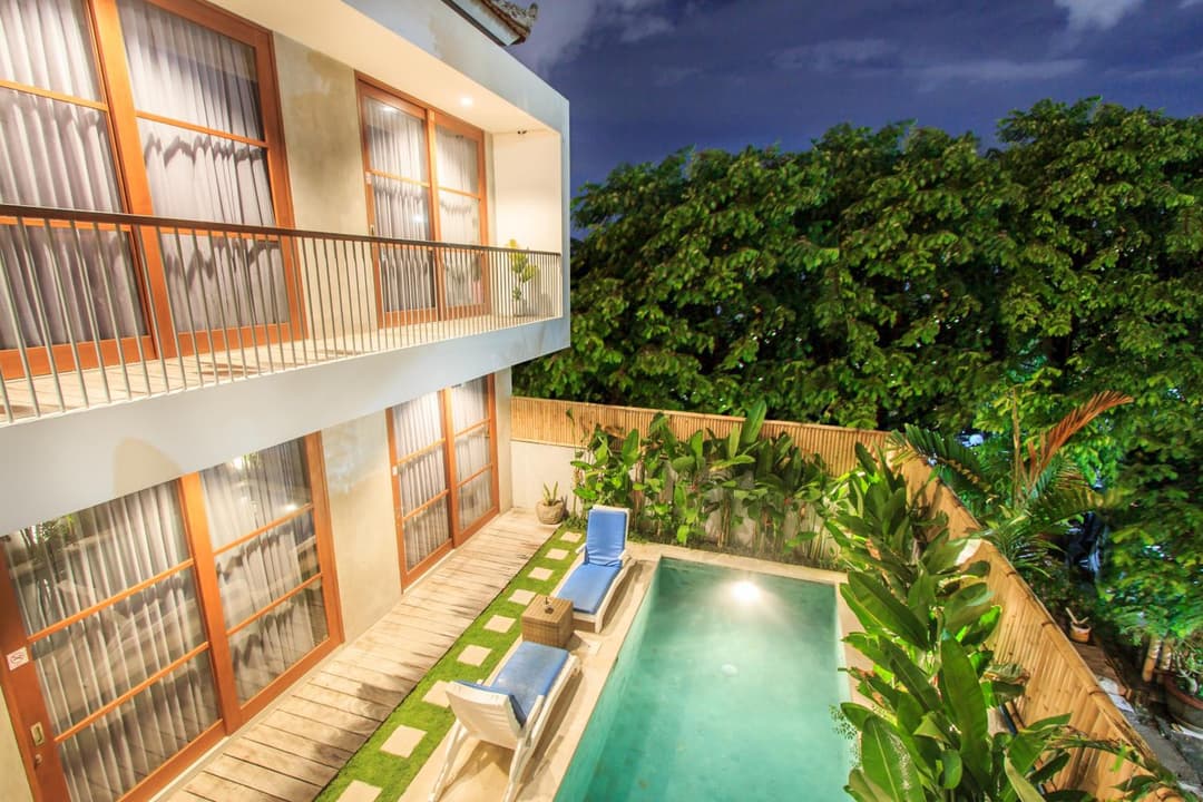 The jero 18 kuta guest house — photo 1 of 32