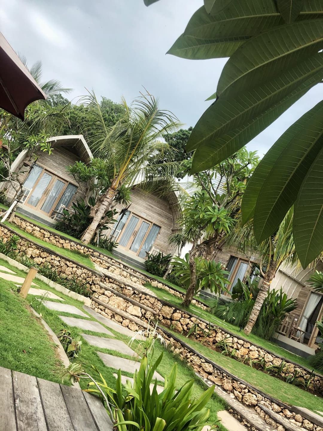 Kompyang Cottage — photo 1 of 39