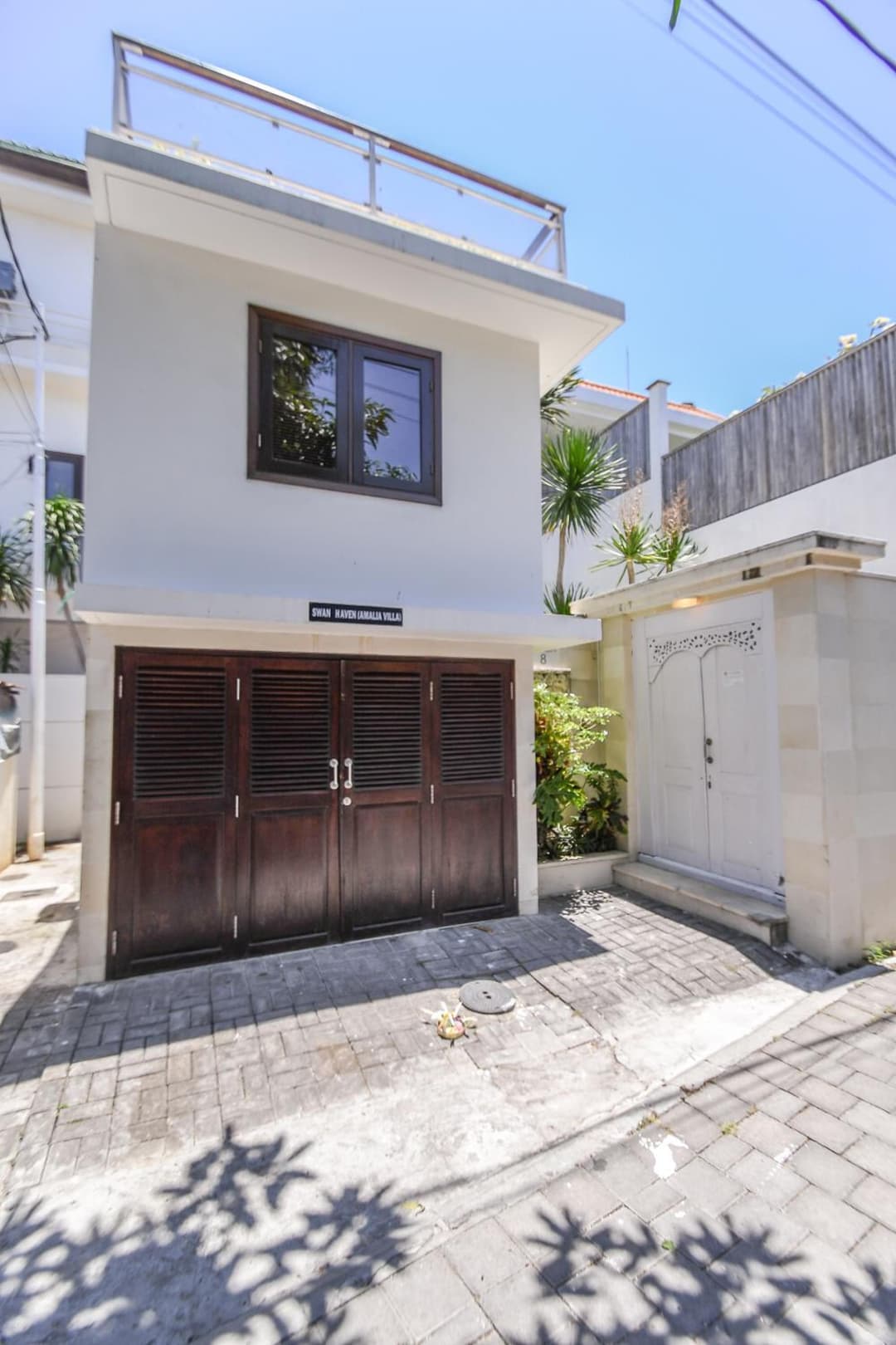Amalia Swan Haven Villa Seminyak — photo 1 of 96