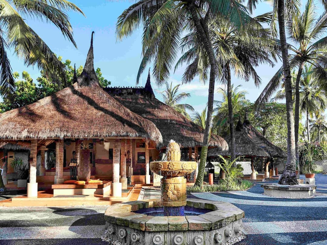 Novotel Lombok Resort and Villas — photo 1 of 116