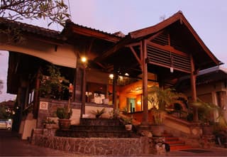 Yulia Village Inn Ubud