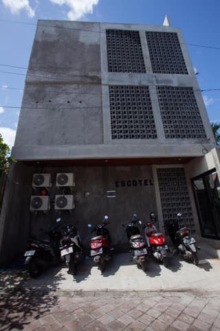Escotel Vanili Guest House