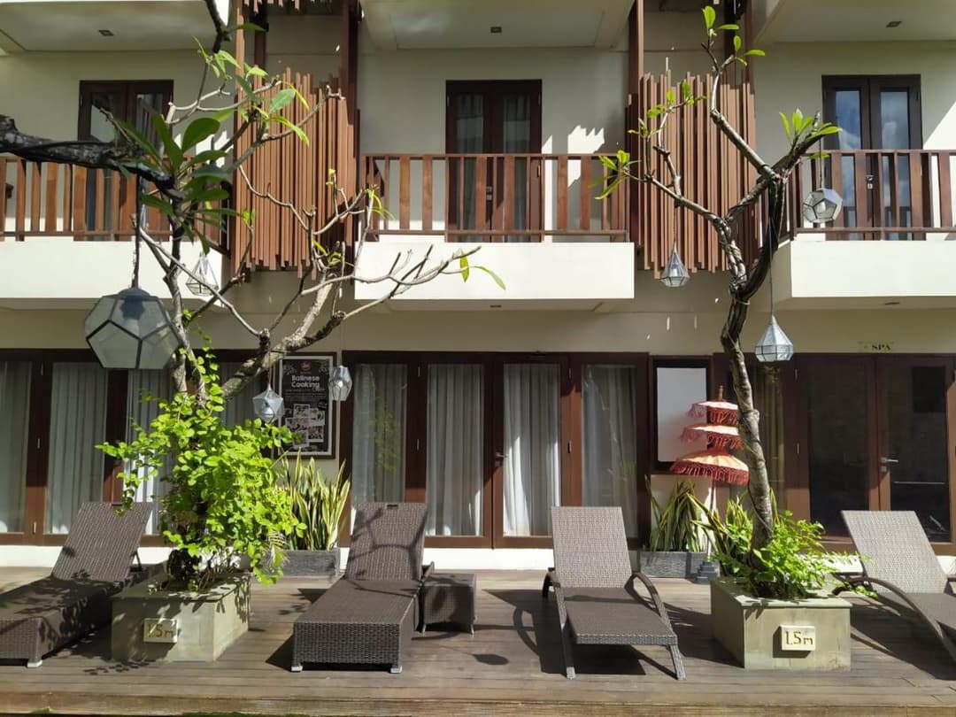 d'primahotel Seminyak — photo 1 of 54