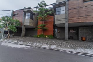 D Home Seminyak