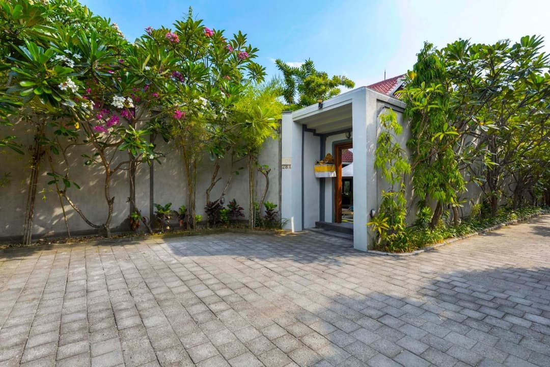 Villa Kibbi — photo 1 of 51