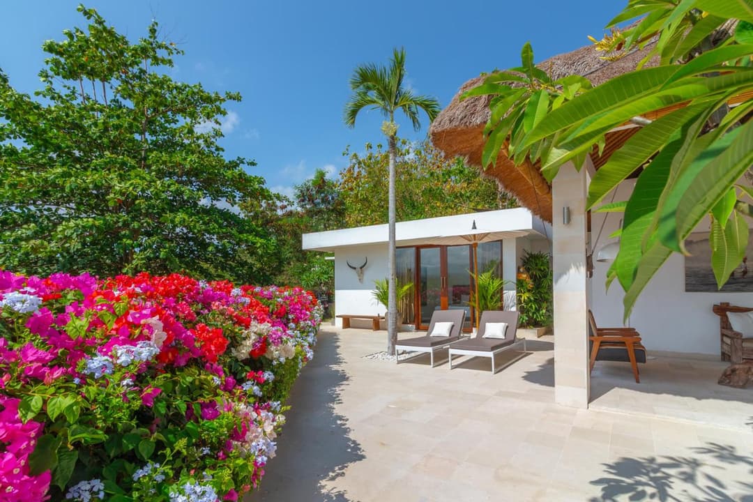 Villa Pasir Putih — photo 1 of 22
