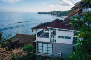 Mahi Mahi Villa & Suites