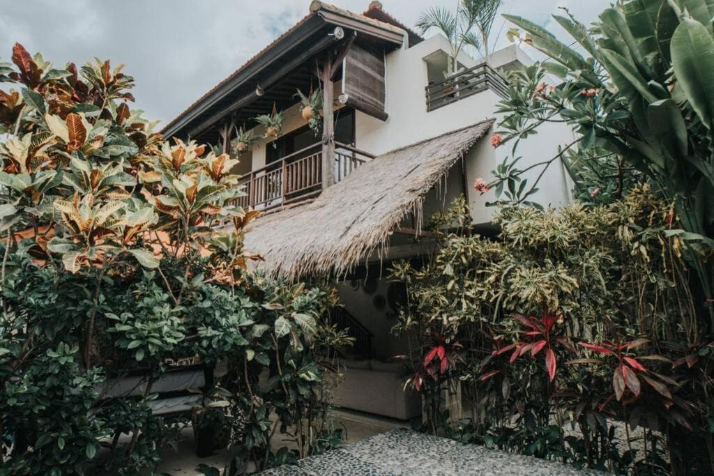 THE SUNNY LANE CANGGU — photo 1 of 60