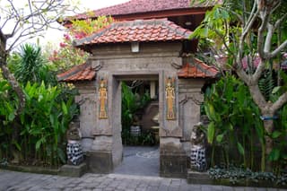 Hotel Flamboyan Kuta