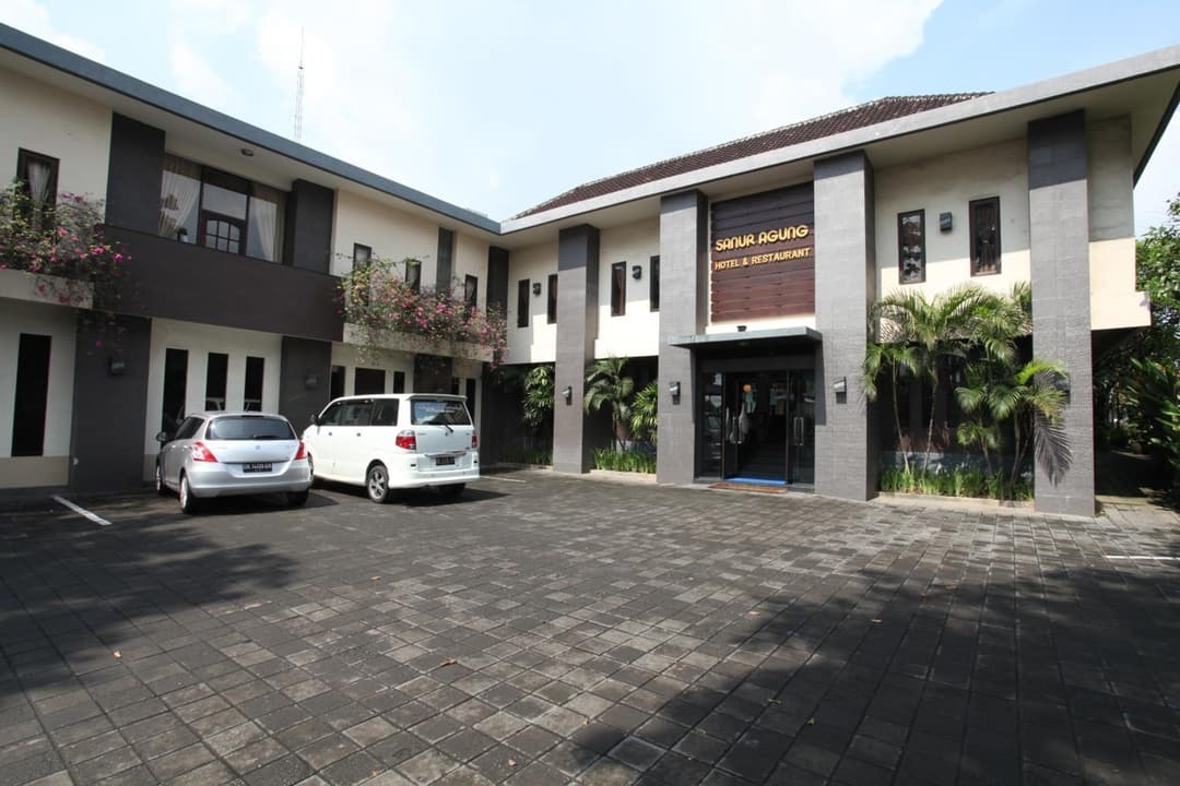 Sanur Agung Hotel — photo 1 of 40