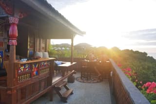 The Hidden Escapes Bingin Rooftop-Sunset House with Ocean View