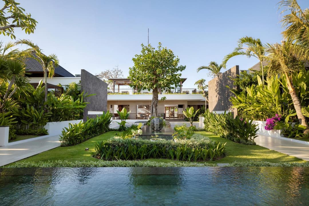 Eaze Villas Uluwatu — photo 1 of 35