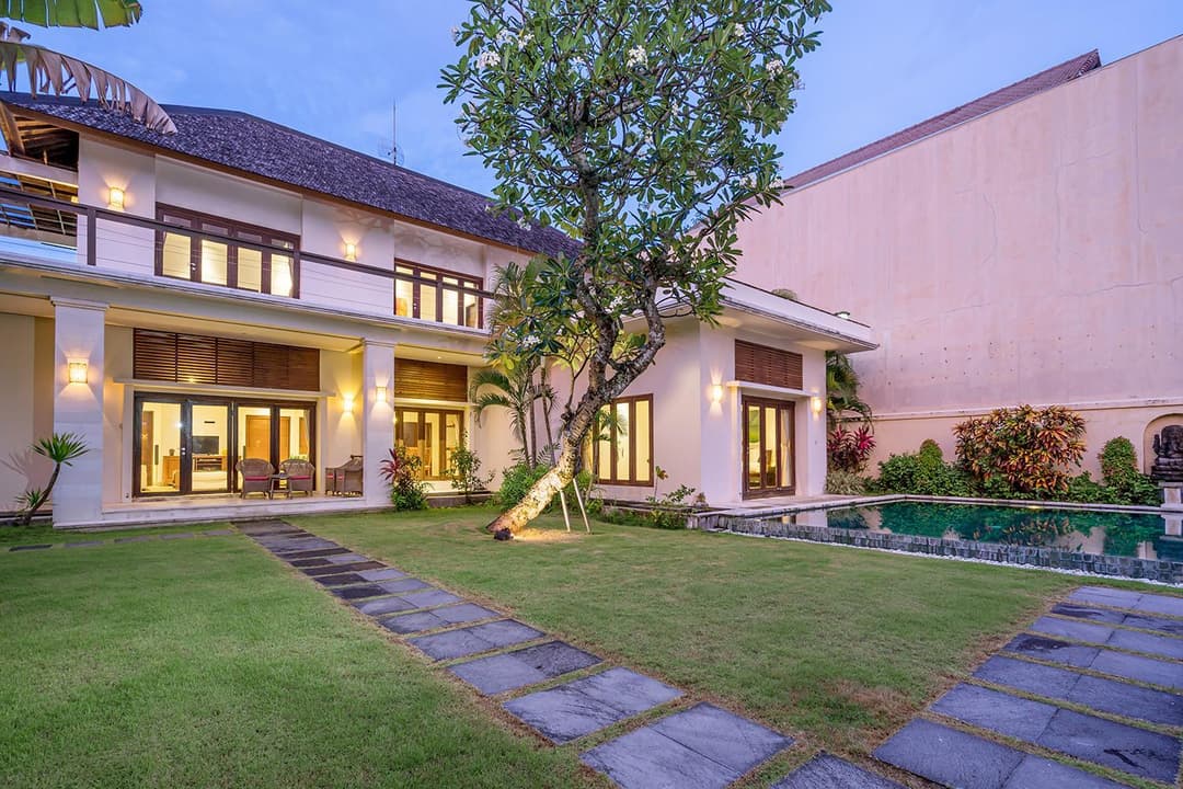 Bali Villa Lotus — photo 1 of 153