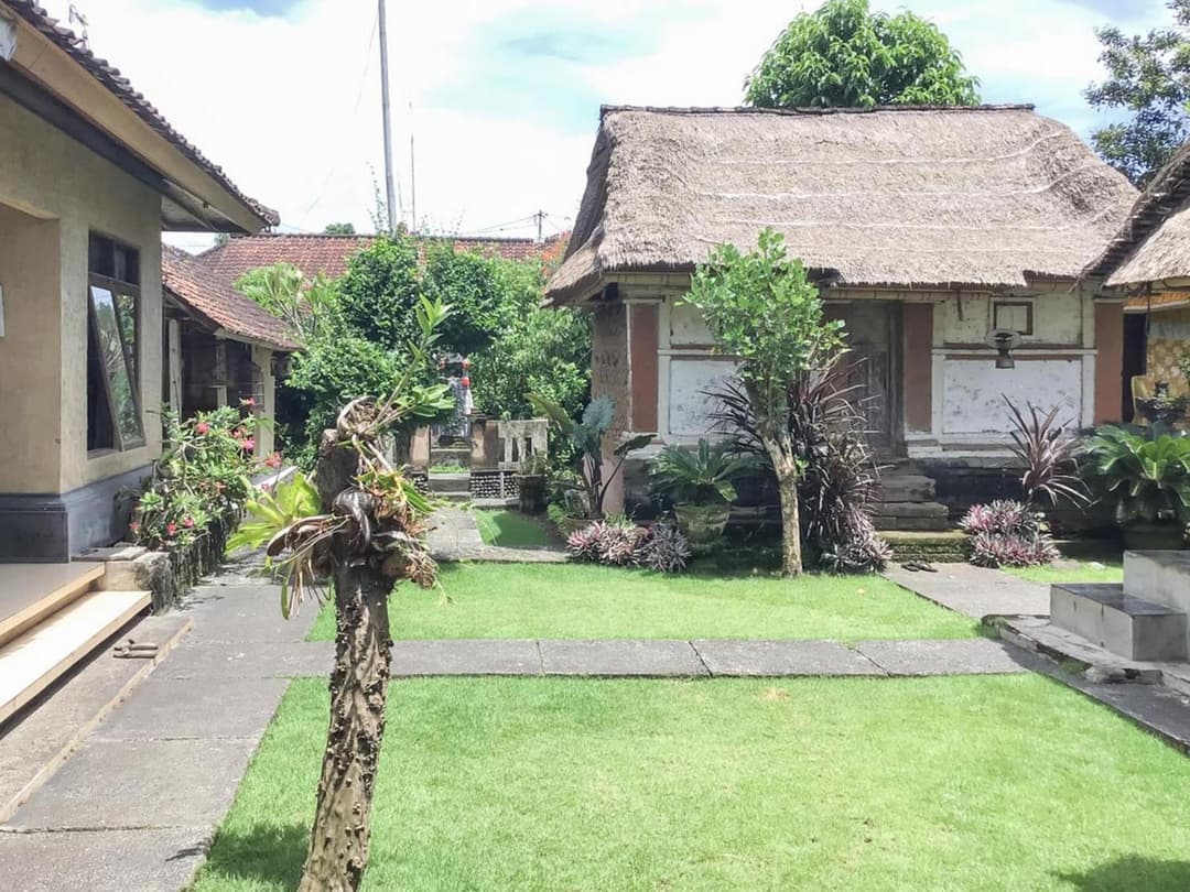 DATON HOUSE near Bali Zoo Ubud Mitra RedDoorz — photo 1 of 25