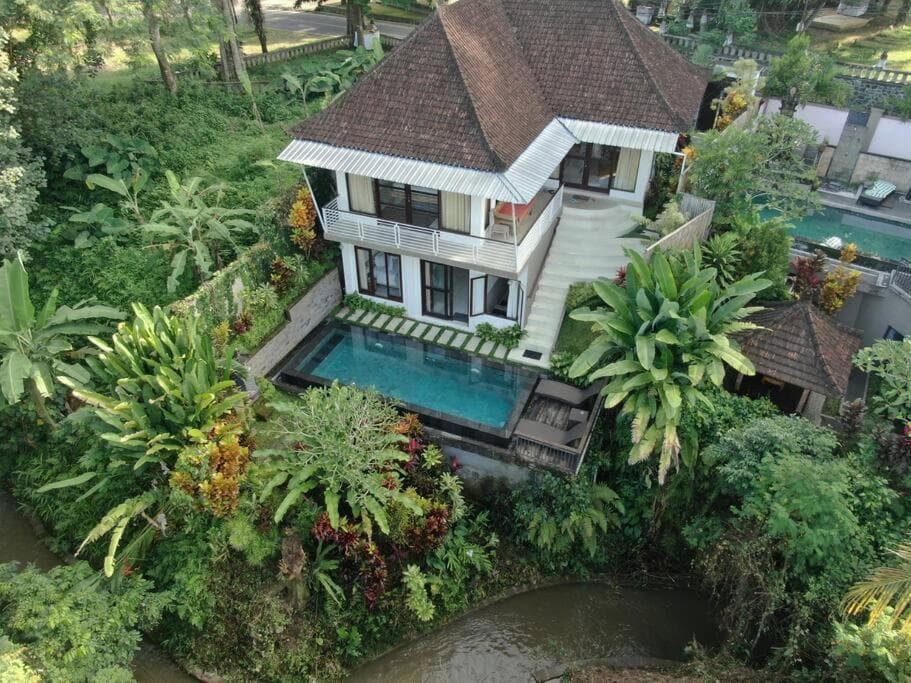 Umah Kemuning Near to Central Ubud — photo 1 of 19