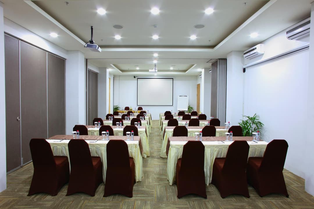 Liberta Hotel Jimbaran — photo 1 of 40