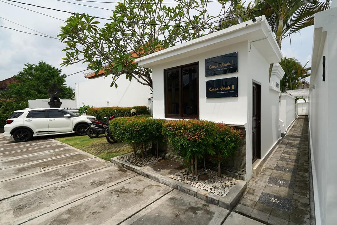 Casa Jinah 2 I Simply Modern Twin Villas (2BR) in Bidadari — photo 1 of 34