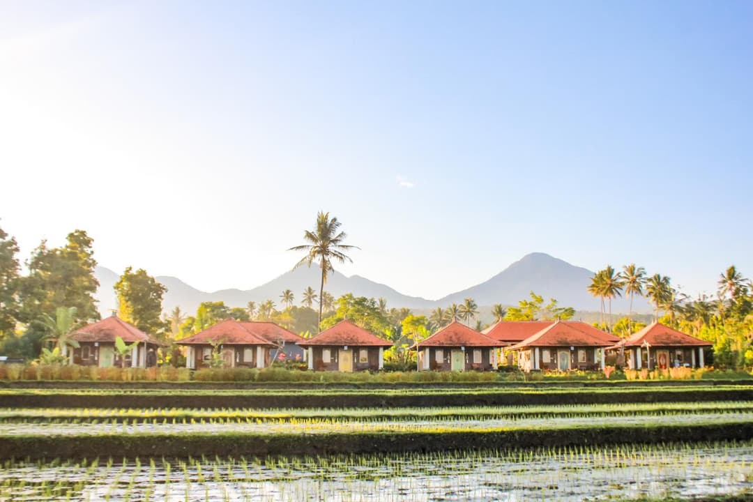 Sri Lestari Banyuatis — photo 1 of 22