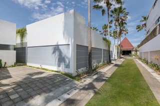 Fenosa Seminyak Villas