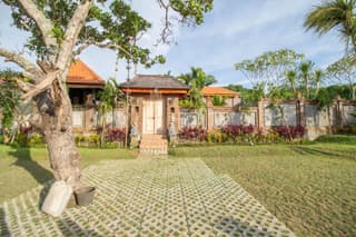 Kubu Nyang Nyang Uluwatu by Bukit Vista
