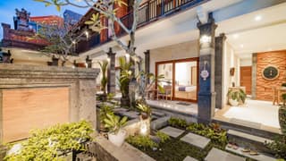 Ayu Sari Guesthouse Ubud by Mahaputra