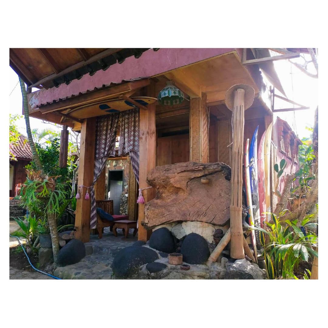 Bali Bungalow Medewisurf-homestay — photo 1 of 1