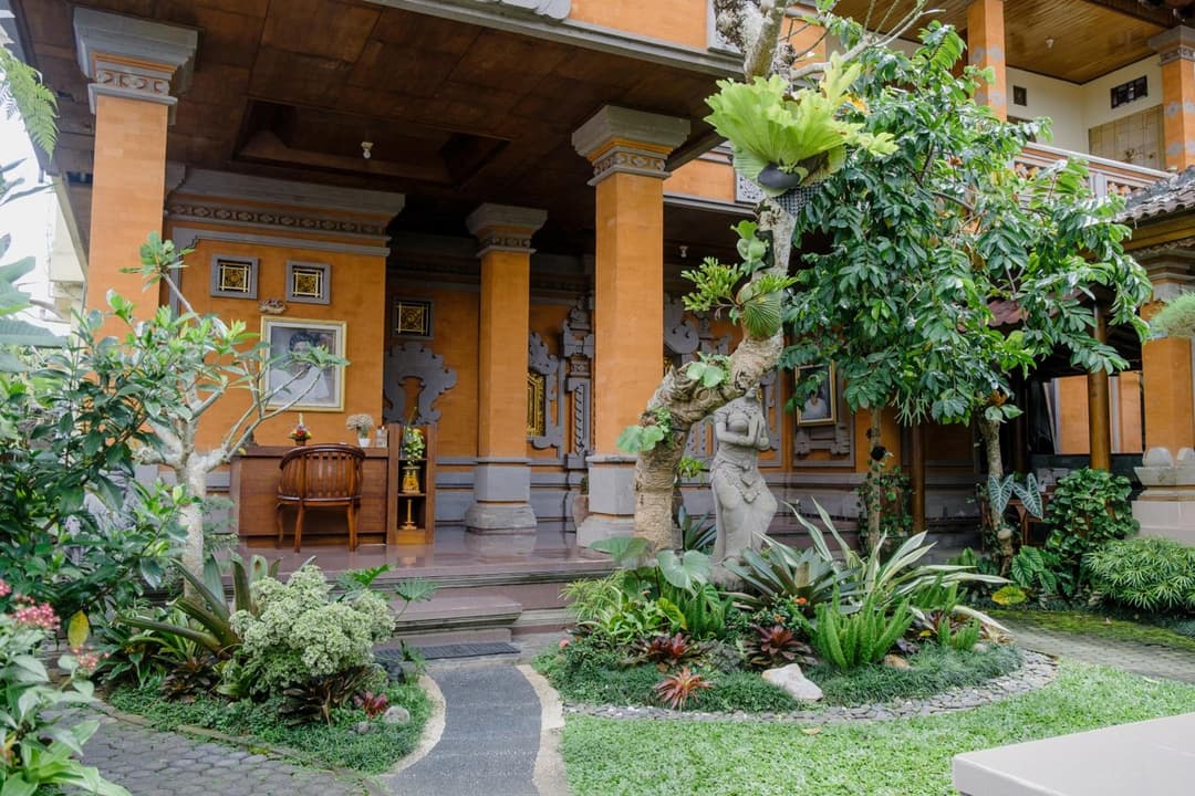Desak Putu Putra Home Stay — photo 1 of 31