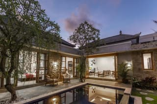 Bali Voyage