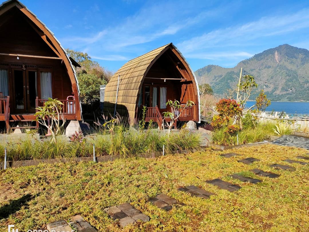 Batur Water Park Villa — photo 1 of 29