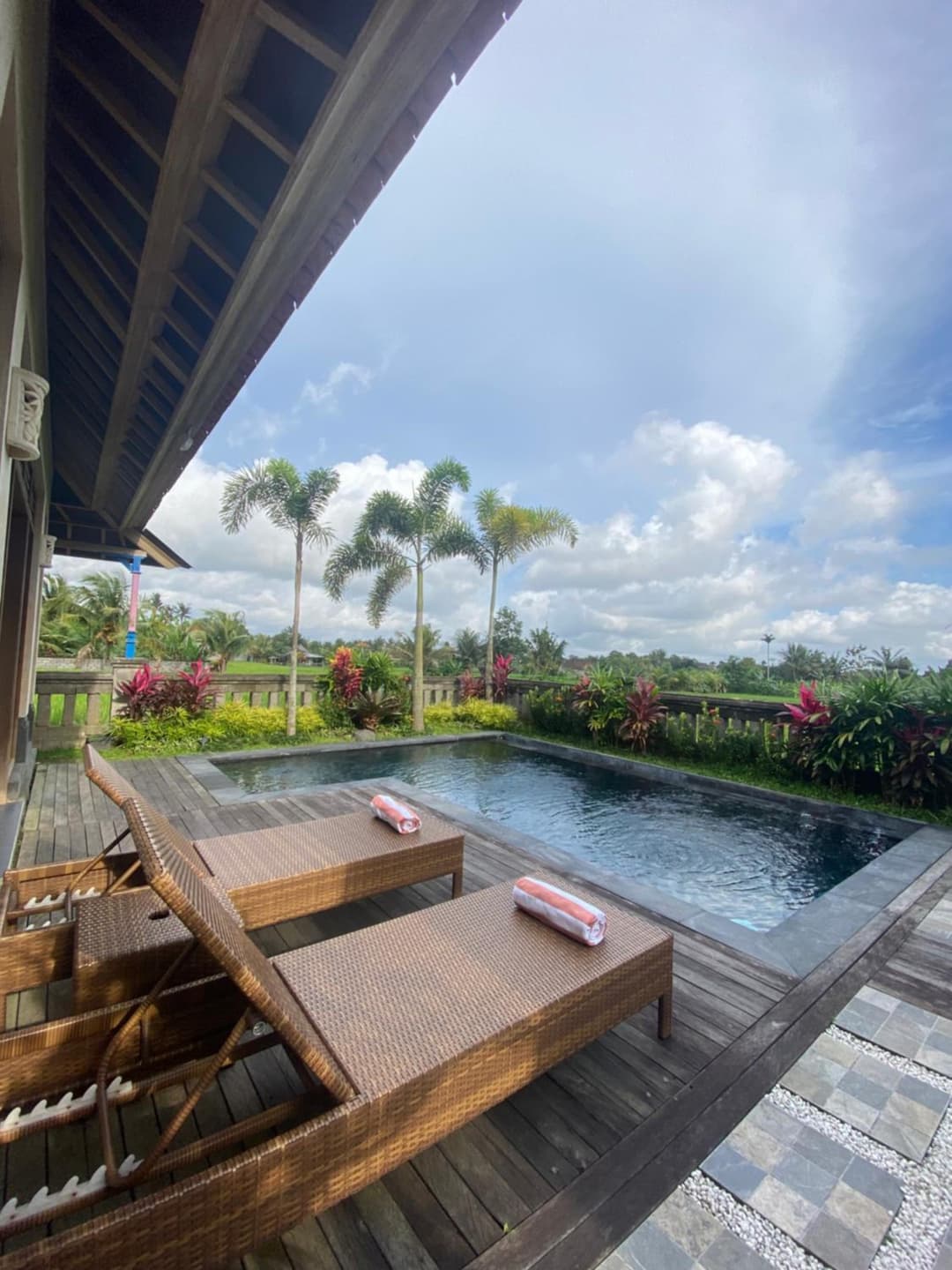 Anggarakasih Ubud Villa — photo 1 of 28