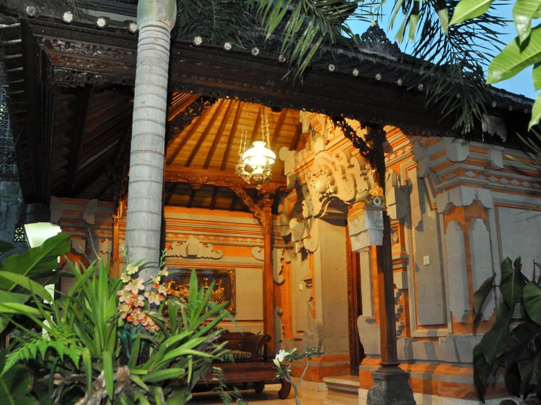Dewi Antara Homestay — photo 1 of 55